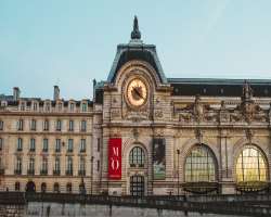 Its architecture is an impressive and interesting Its architecture is an impressive and interesting feature of the building. The outside design of the museum consists of an enormous stone façade with